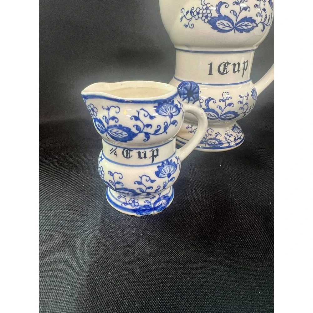 Vintage Blue Onion Arnart Ceramic Liquid Measuring Cups Set Floral Euro Kitchen‎